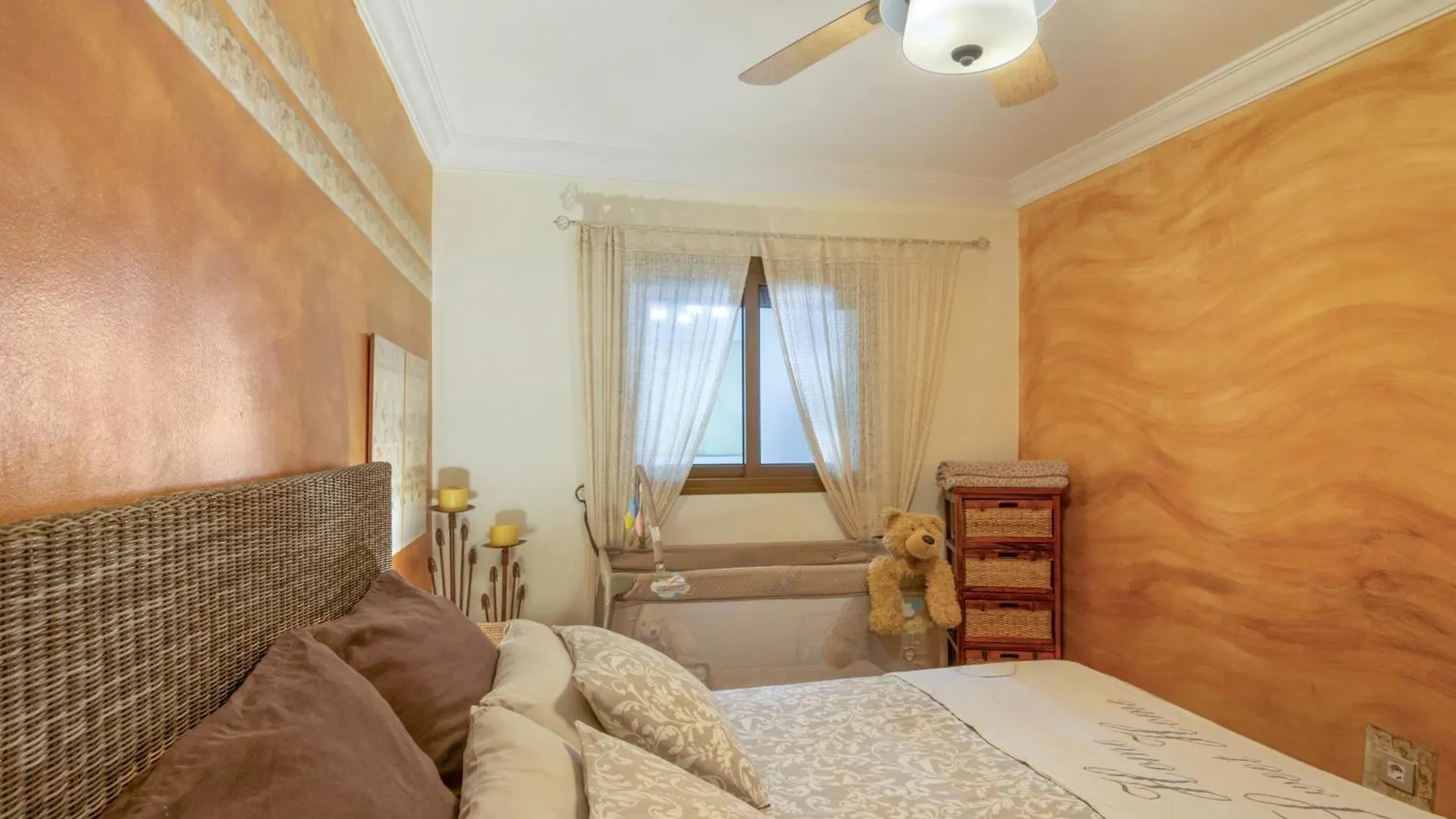 Confortable Bungalow With Views San Bartolomé 0*,  Spagna